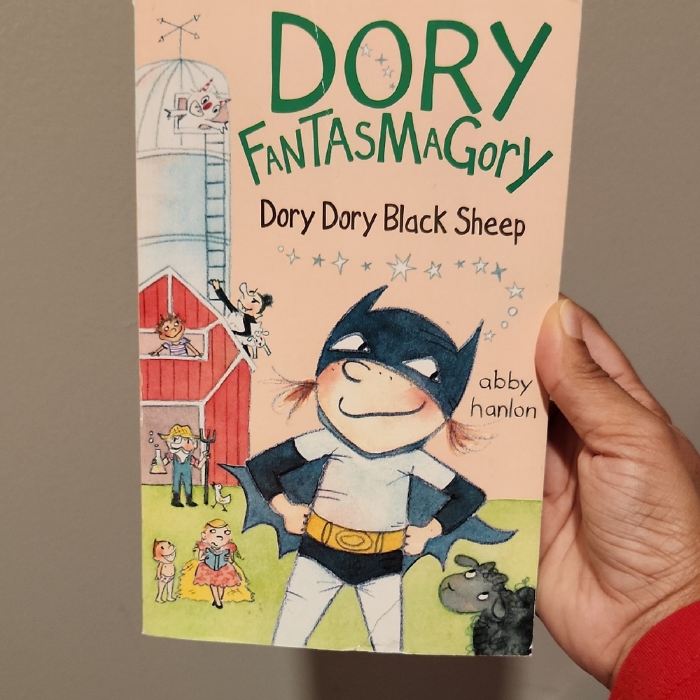 Dory Fantasmagory Book
